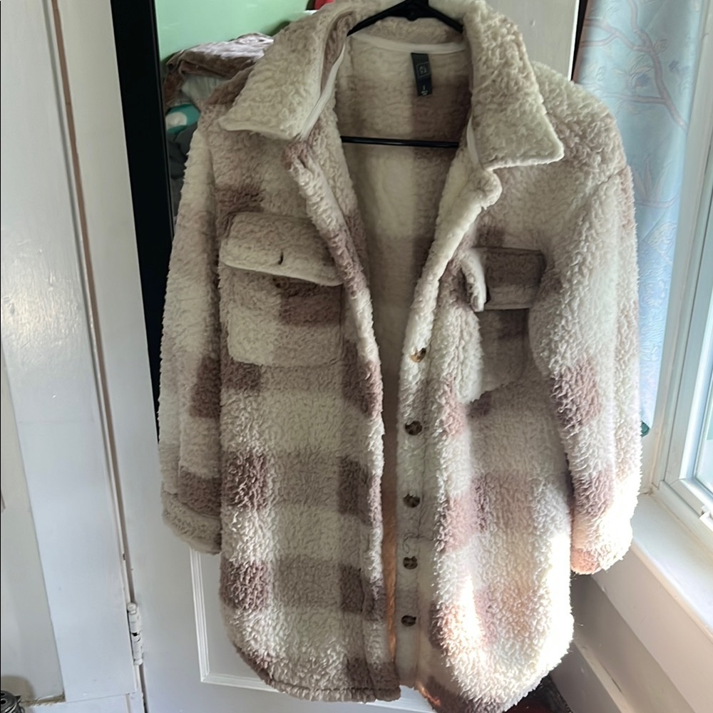 Cozy Plaid Sherpa Jacket